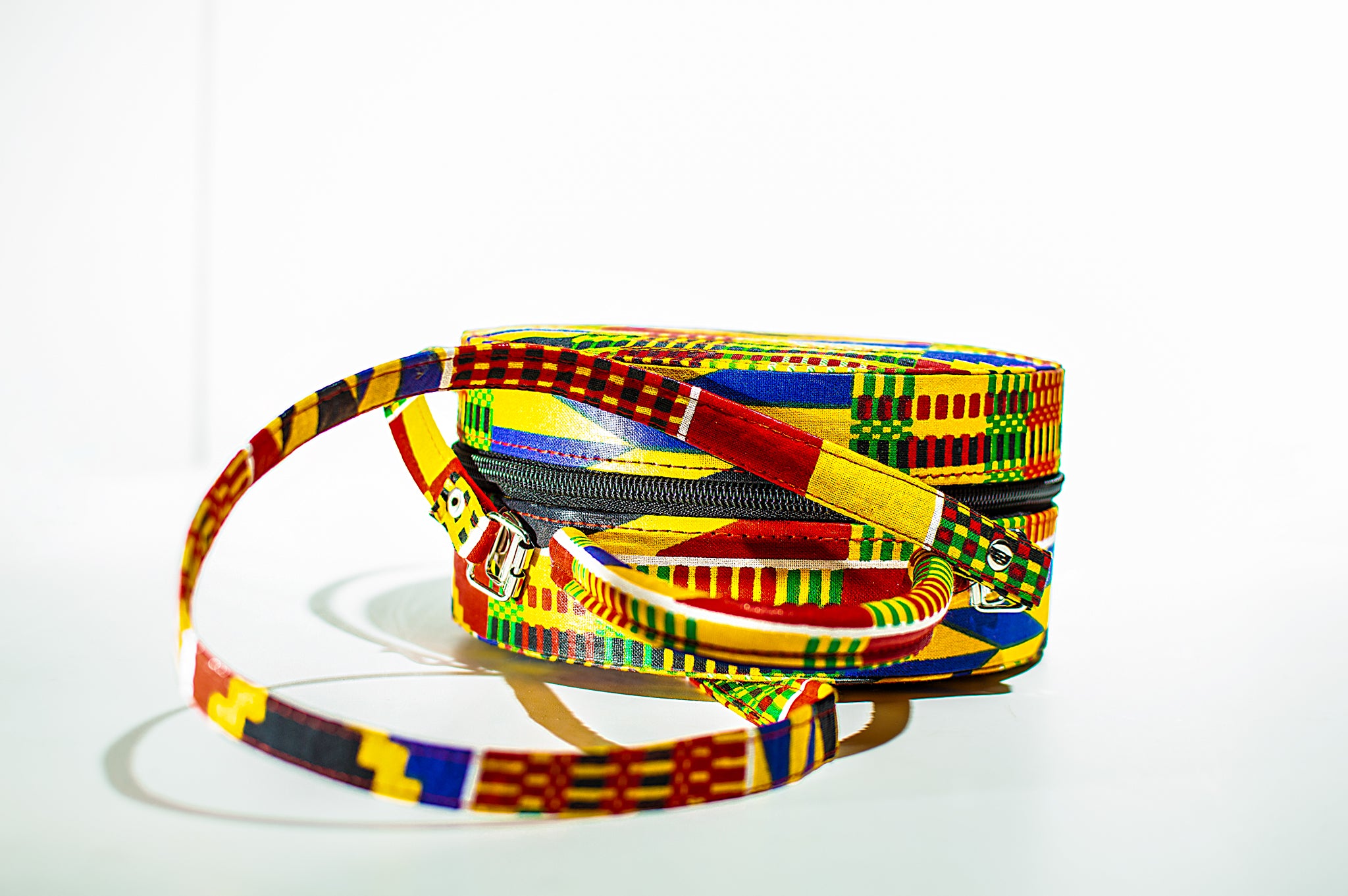 TAKANA HANDMADE AFRICAN PRINT CIRCLE BAG