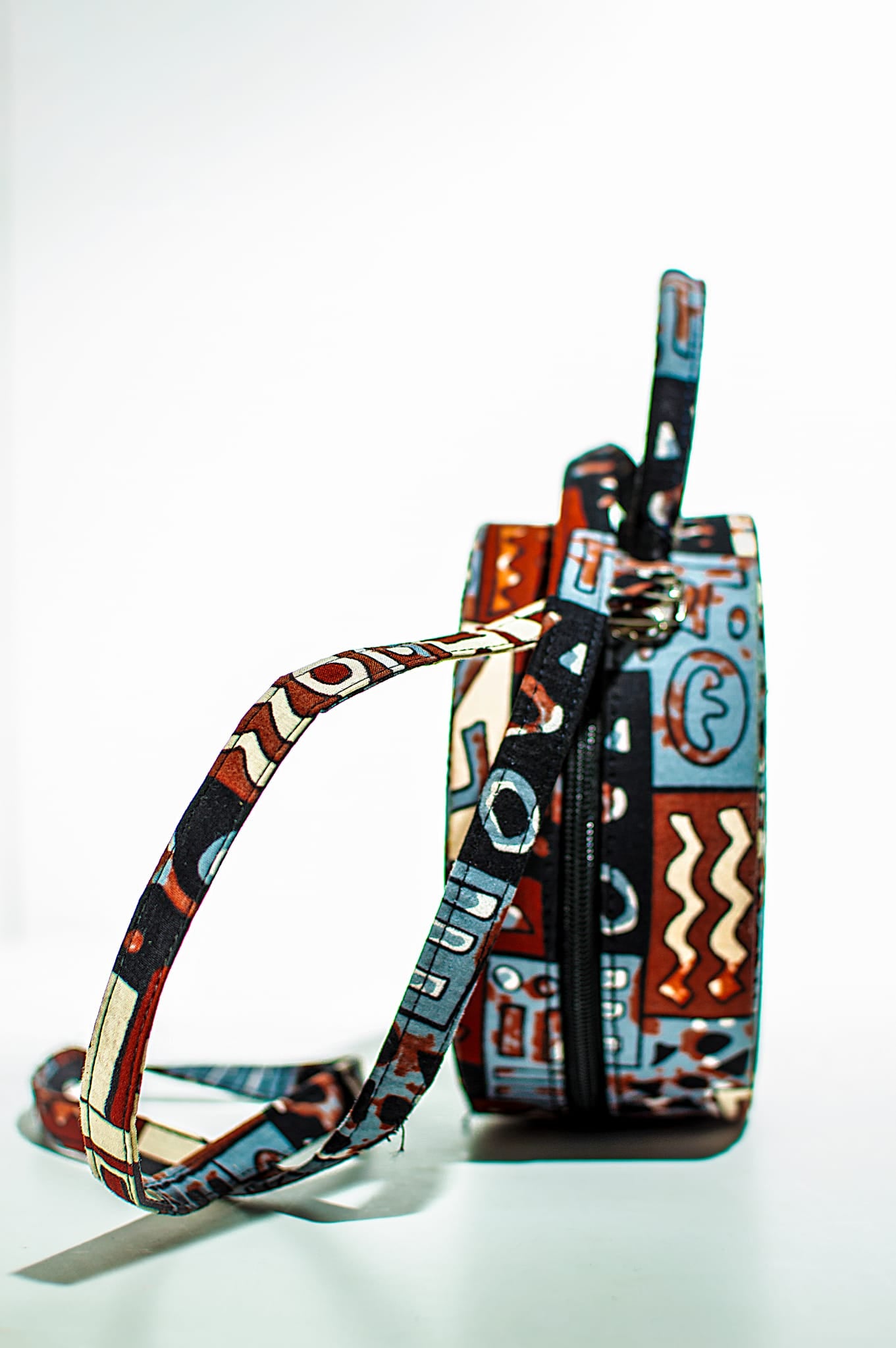 HEBY HANDMADE AFRICAN PRINT CIRCLE BAG