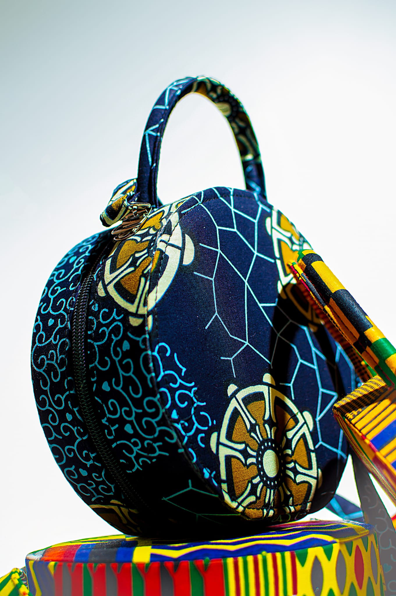 HANDMADE AFRICAN PRINT CIRCLE BAG BLUE, GOLD & WHITE BAG