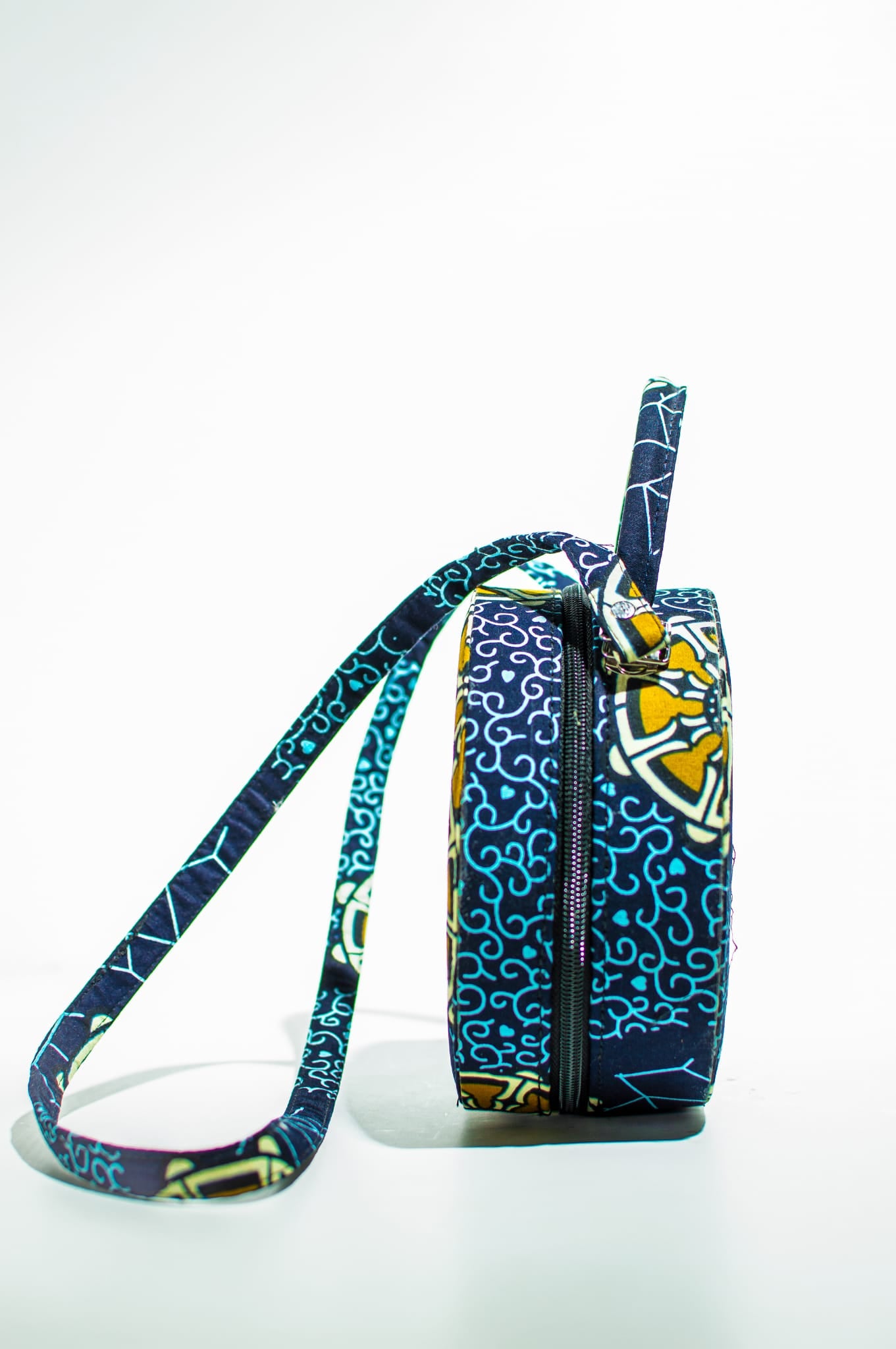 GOBY HANDMADE AFRICAN PRINT CIRCLE BAG