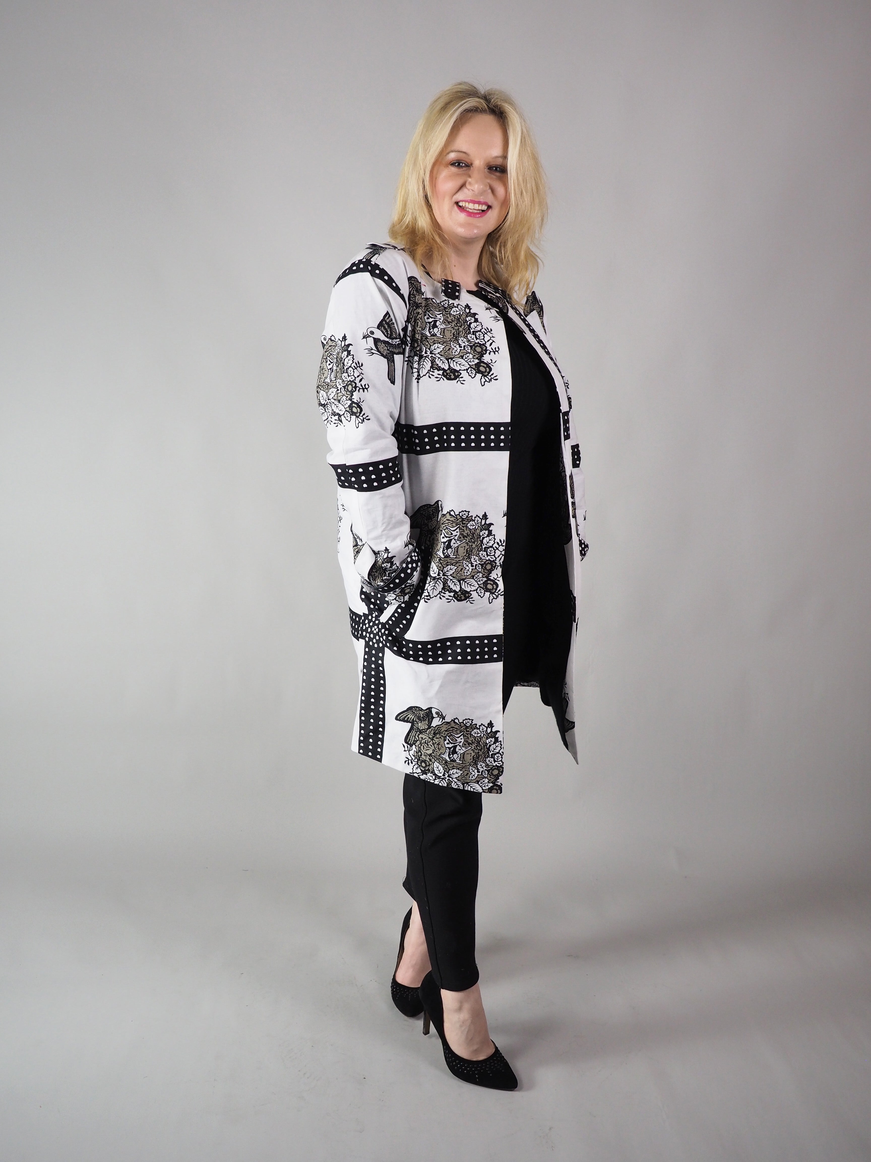 AFRICAN PRINT LADIES' MOILI COAT - Afreekline