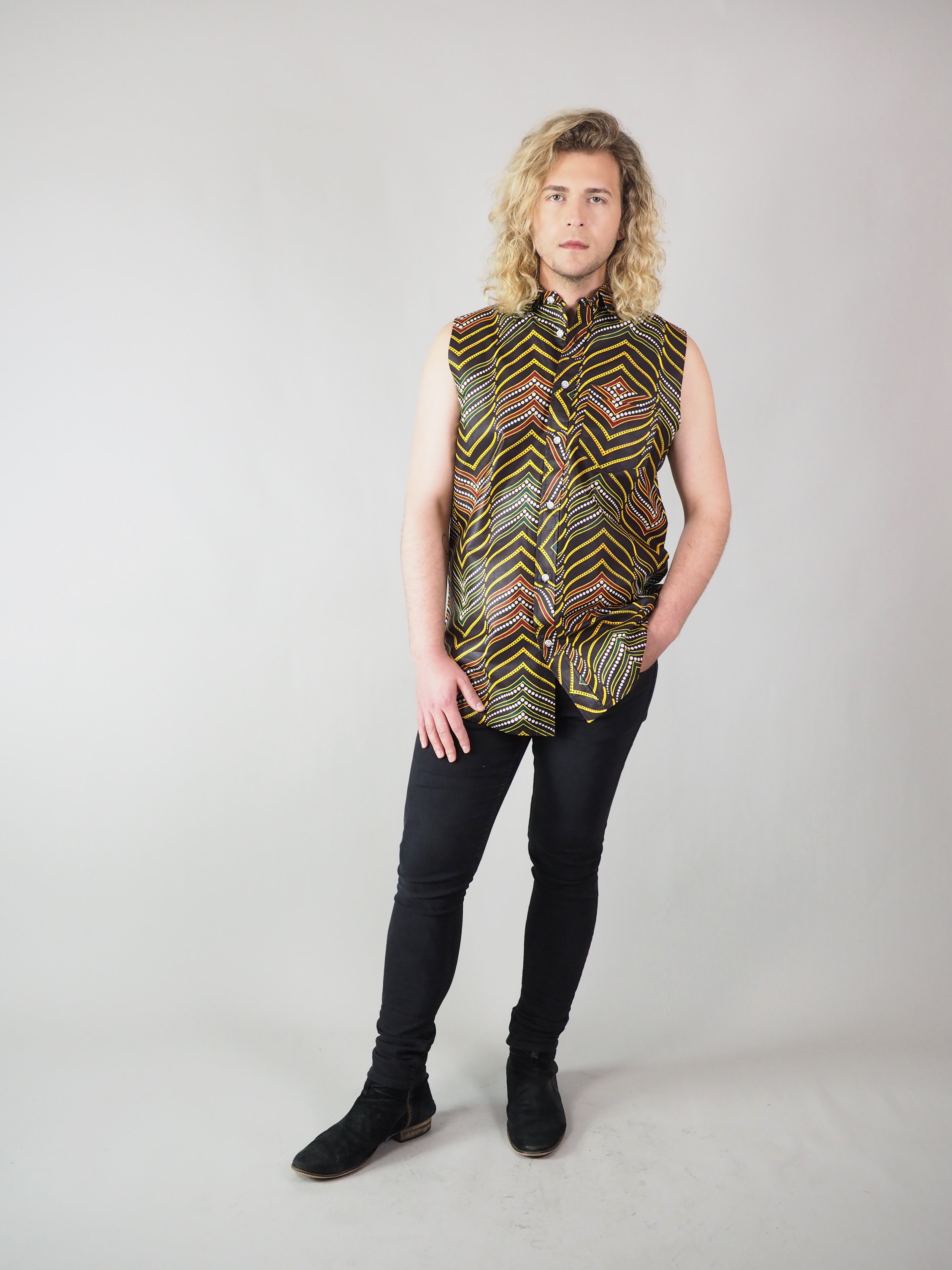 MOENA AFRICAN PRINT SLEEVELESS MEN'S SHIRT - Afreekline